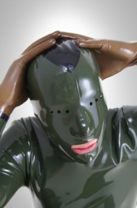 Latexmaske zweifarbig inklusive Ma�anfertigung kaufen