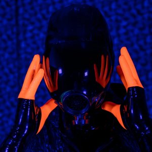 Latexhandschuhe UV-orange kurz bei Latexcrazy kaufen
